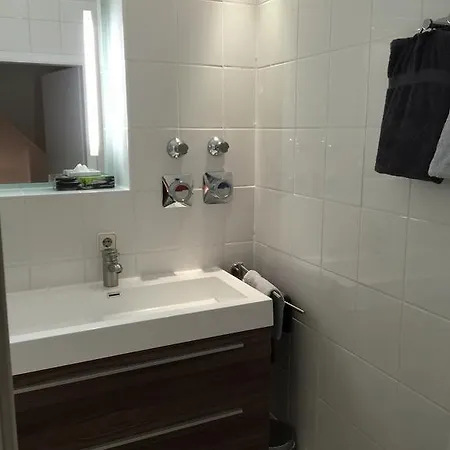 Gl Apartment